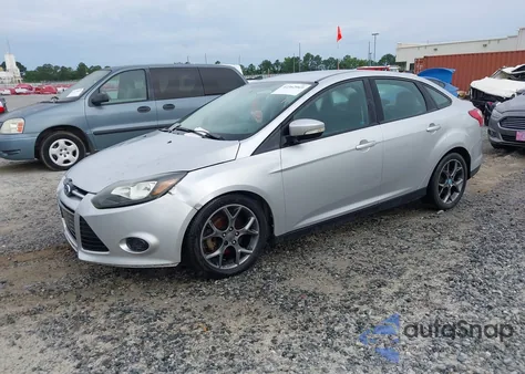 2014 Ford Focus Se z USA, uszkodzony, nr VIN 1FADP3F29EL457800